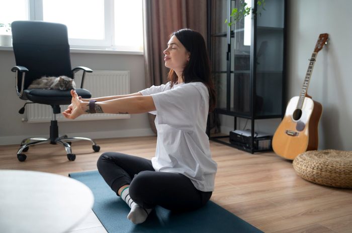 How Physical Therapy Restores Balance and Strength for Busy Professionals
